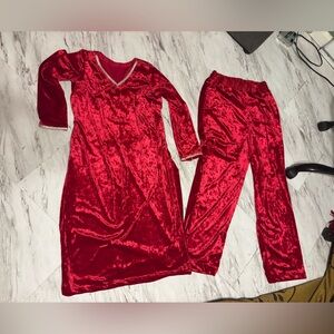 Red Velvet Pakistani dress sz 40 chest